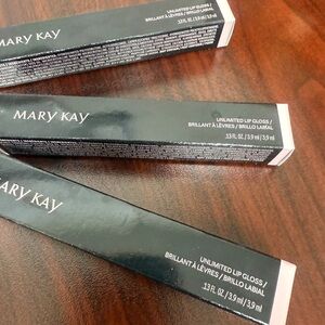 Mary Kay Unlimited Lip Gloss in Black Packaging